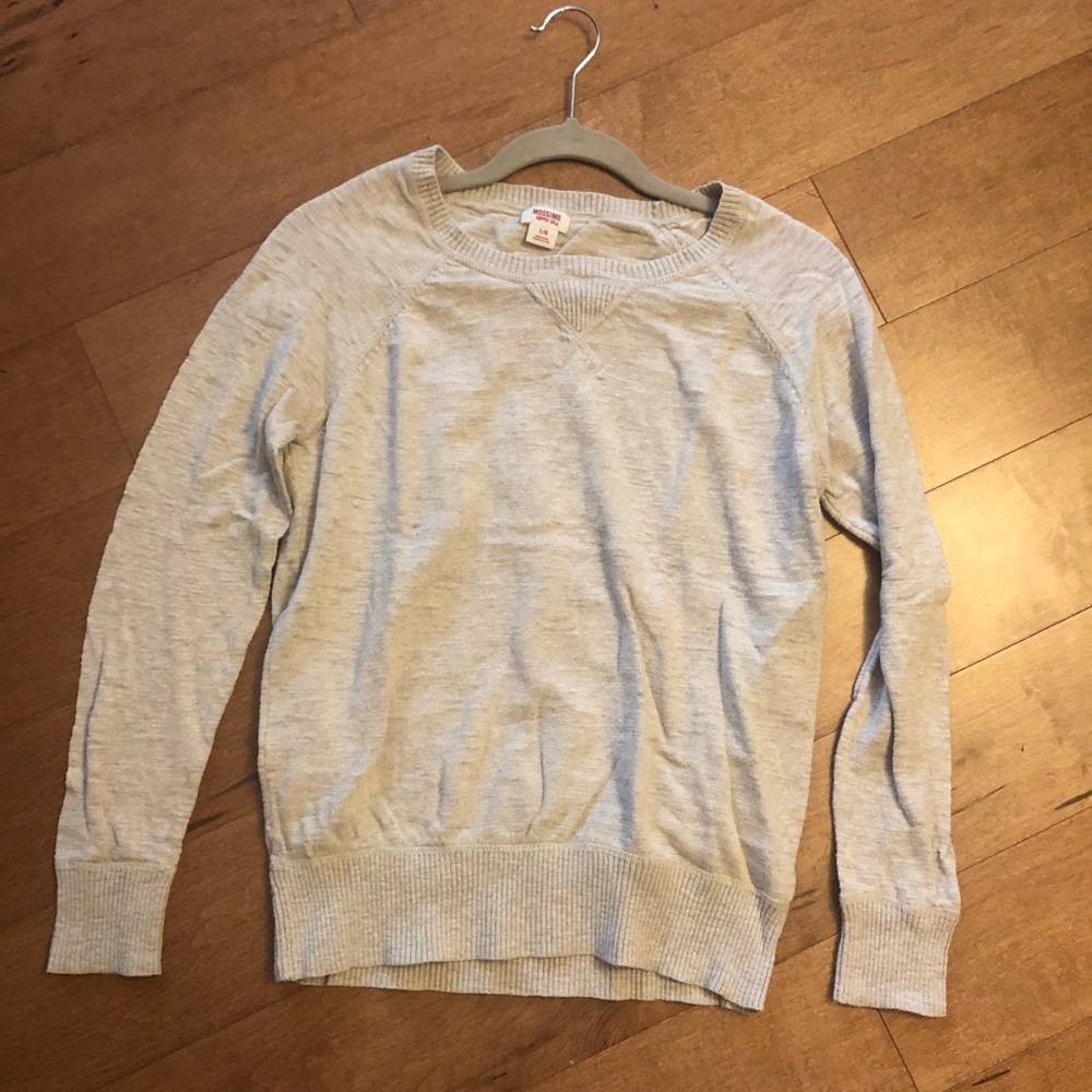 Long sleeve / light sweater